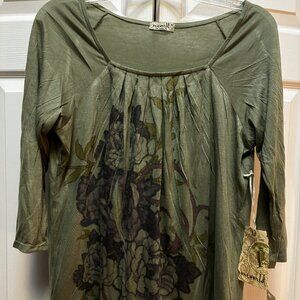 🌿 One World Floral Boho Top | Women’s Medium | Green Scoop Neck